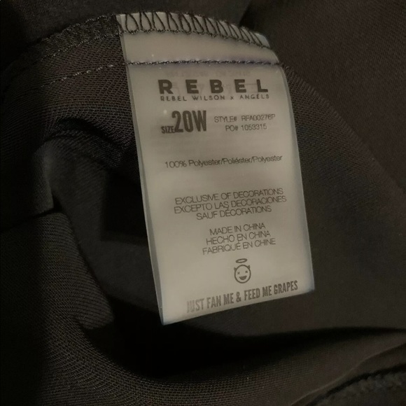 NWT Rebel Wilson X Angels Asymmetric Black Top - Picture 7 of 8